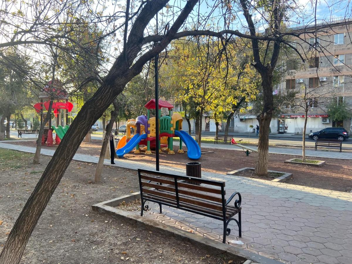 Vahe'S Family Guests House Apartment Yerevan Luaran gambar